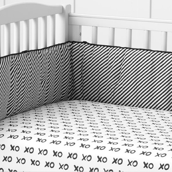 Pottery Barn Kids Emily & Meritt XOXO Organic Fitted Crib Sheet Black White